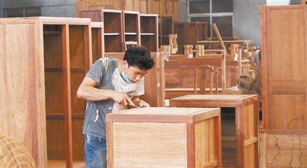 東陽日報 家具加工業(yè)的傳承與創(chuàng)新